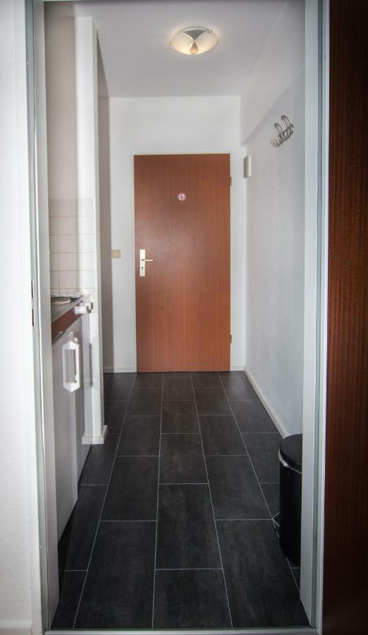 Business & Tourist Apartment Düsseldorf Exterior foto